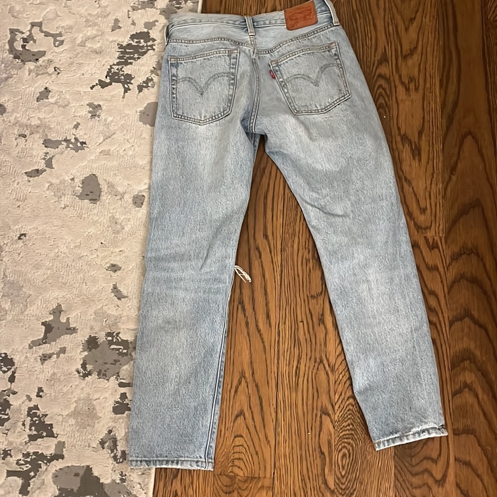 Distressed Levi’s - Picture 4 of 4